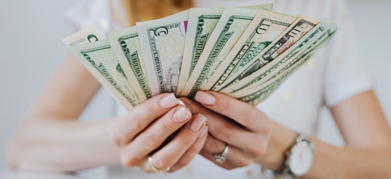 Are Restaurants Going Cashless?