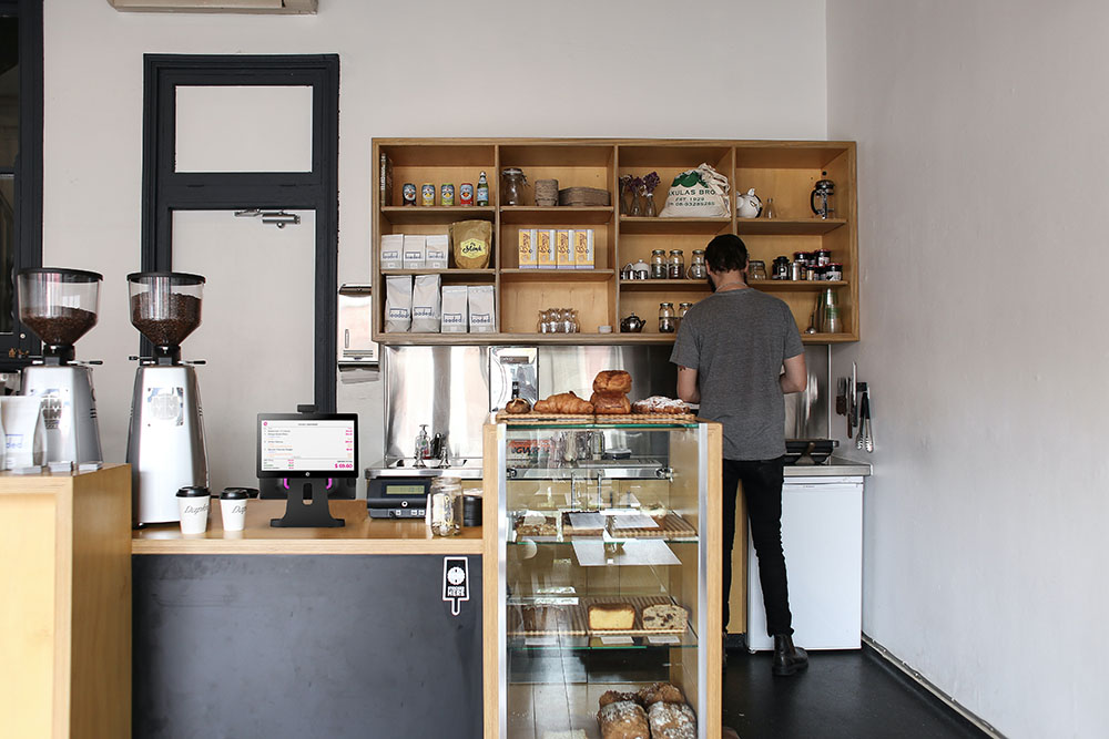 AI Point of Sale Eco-Systems: Features, Pros, and Cons