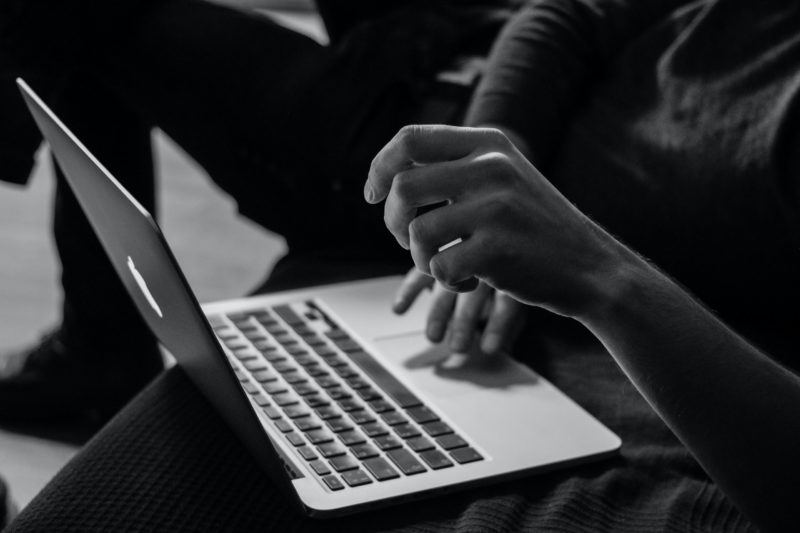 Online Ordering vs. Call-In: What’s Right for Your Restaurant?