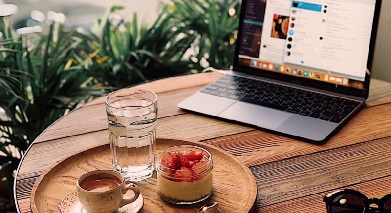 Should Your Restaurant Offer Free WiFi?