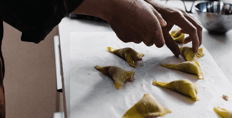 Should Your Restaurant Offer Meal Kits?