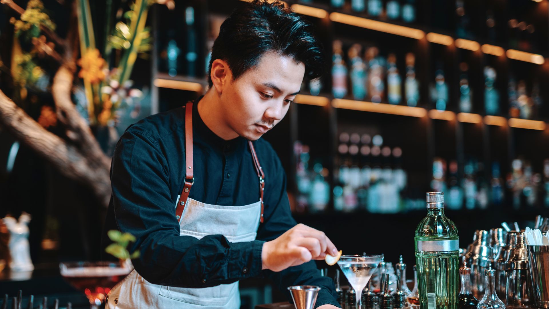 The Bar POS: Quick Ordering, Guest Management, and Inventory