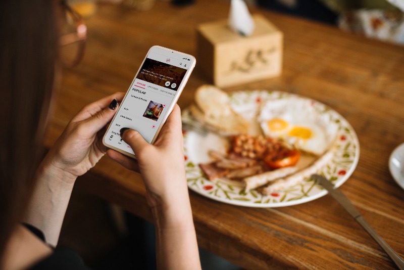 The Benefits of Using a Digital Menu App for Your Restaurant