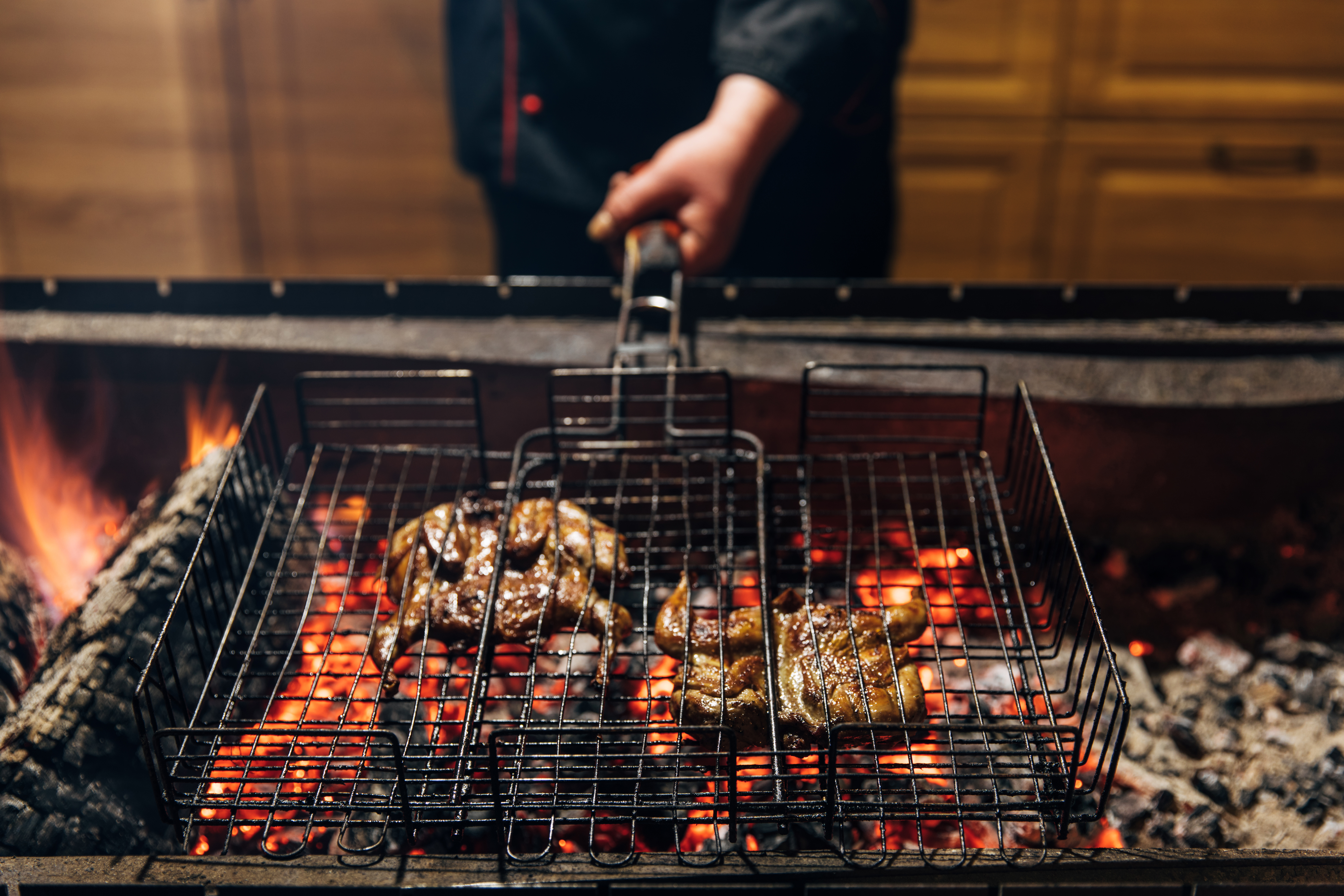 A Bar & Grill Restaurant's Best Features