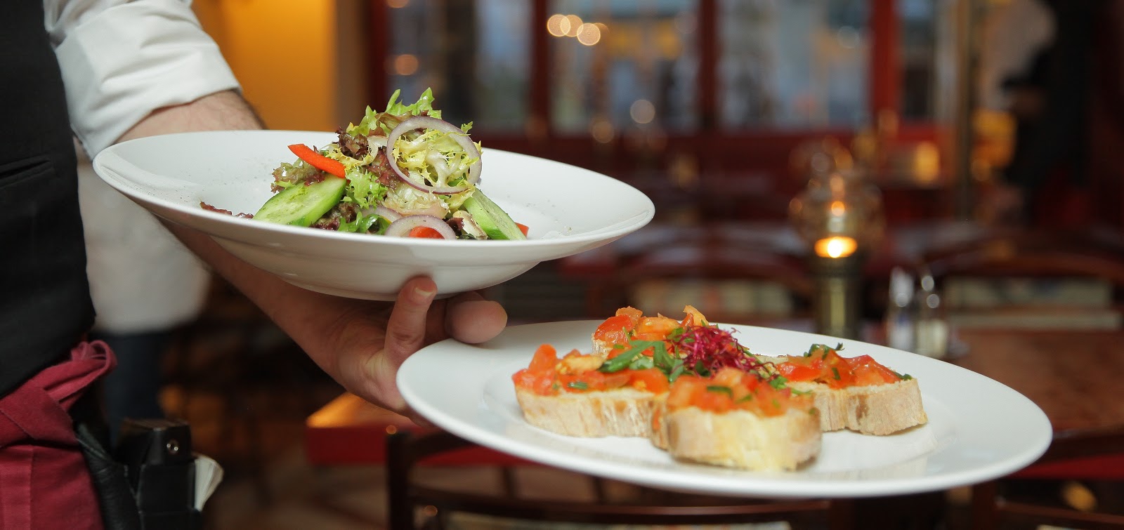 What Makes a Great Restaurant Server?