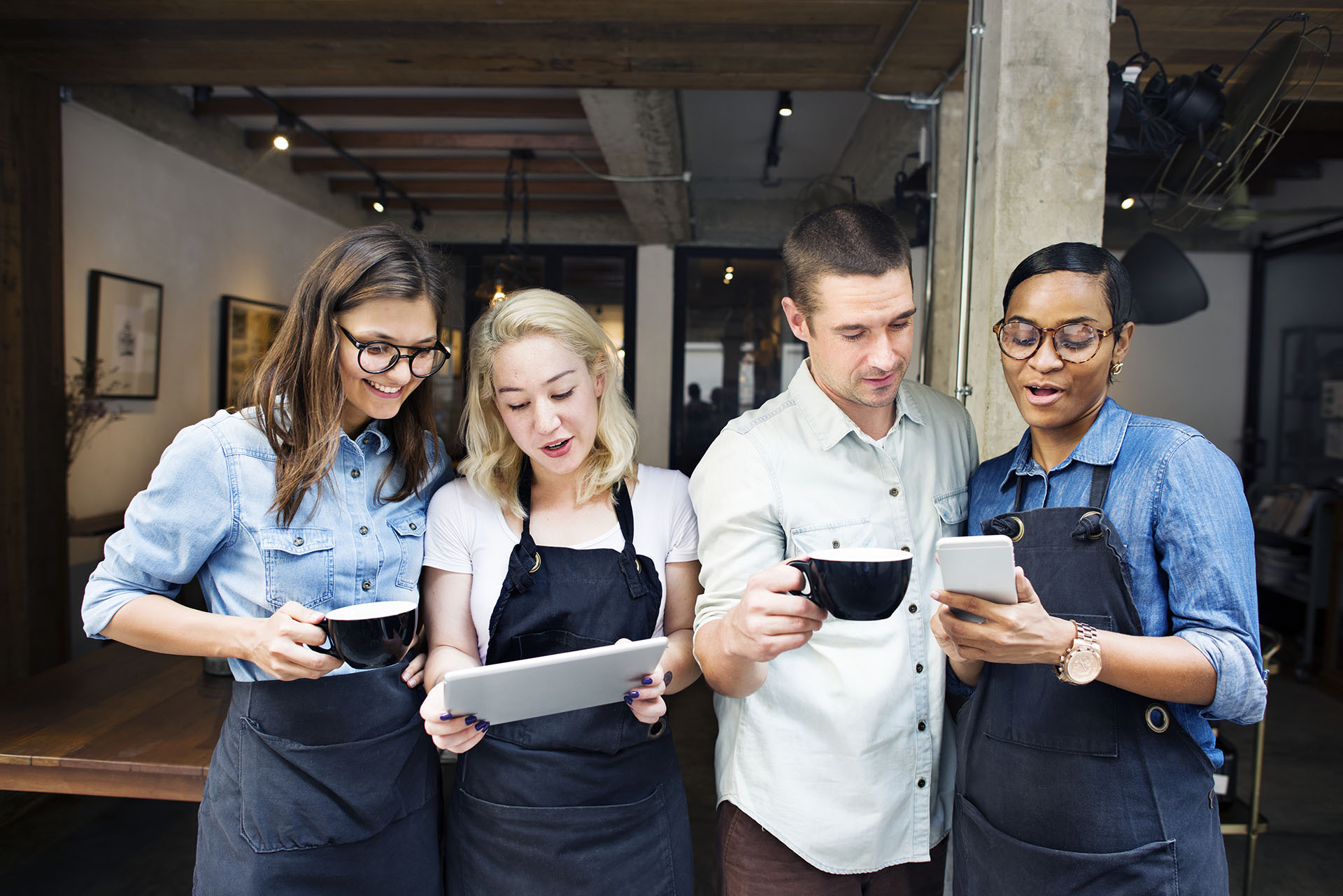 Leveraging LinkedIn for Restaurant Success